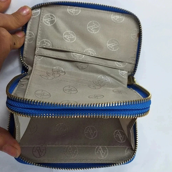 Adrienne Vittadini Bifold Blue Patent Leather with Gold Colored Zippers Wallet - Picture 14 of 14